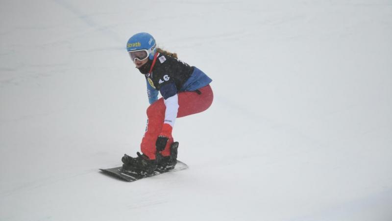 Tragikus baleset következtében életét vesztette egy olimpiai snowboardos, akire egy lavina zúdult. A hírek szerint a sportoló a hegyekben edzett, amikor a váratlan természeti jelenség elsodorta. A snowboardos karrierje során számos sikert ért el, és sok f