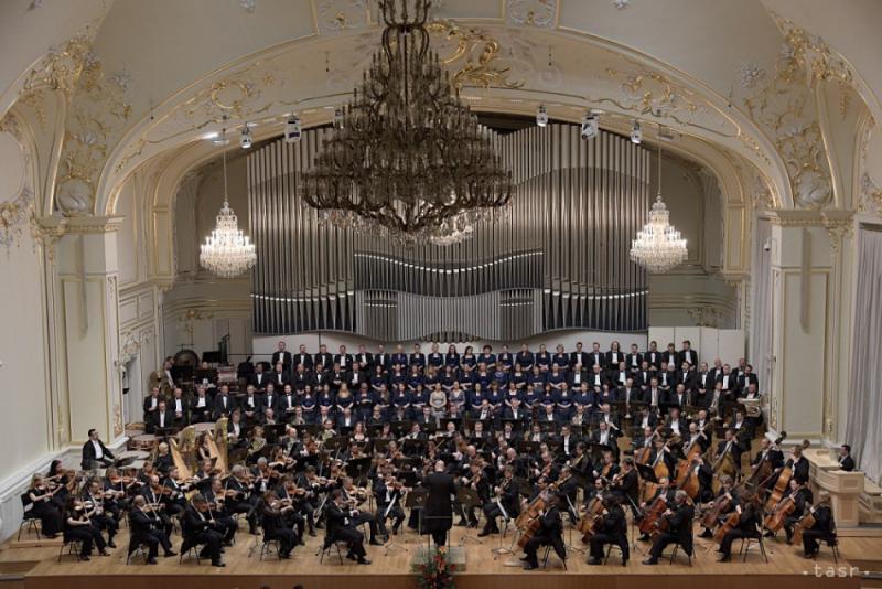 A Szlovák Filharmonikusok újévi koncertjén bemutatják a himnusz friss, újragondolt verzióját is.