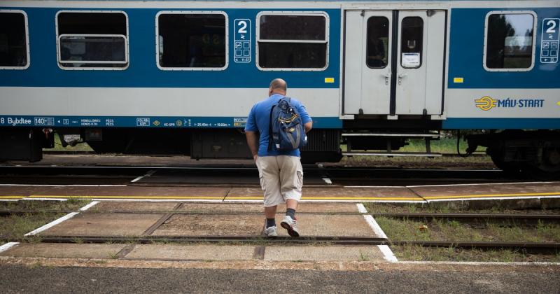 MÁV: Ideiglenesen módosul a menetrend a győri fővonalon.