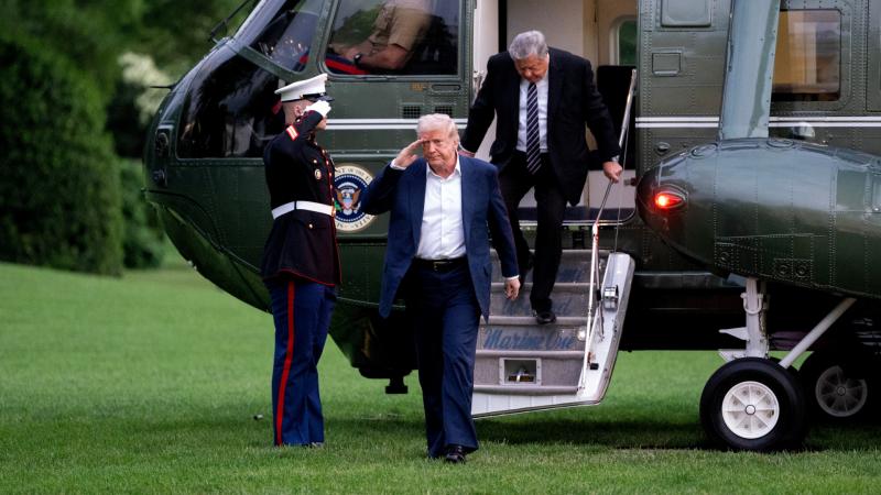 Trump fontos bejelentést tett: közelgő egyeztetéseket tervez Putyinnal és Zelenszkijjel, és a tűzszünet lehetőségét is felvetette.