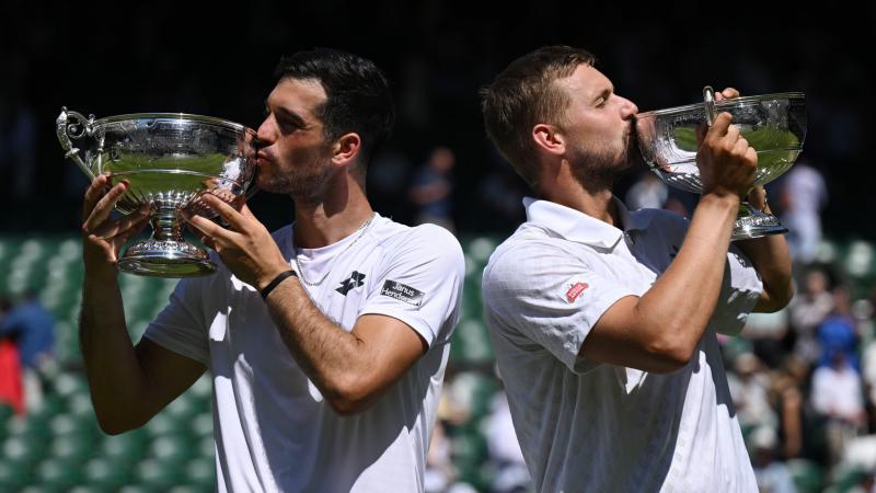 Kilenc évtizedes átkot sikerült megtörni a wimbledoni döntő során.