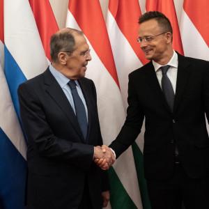 Szergej Lavrov: Moszkva bevonása nélkül lehetetlen előrelépni Ukrajna biztonsági garanciáival kapcsolatban.