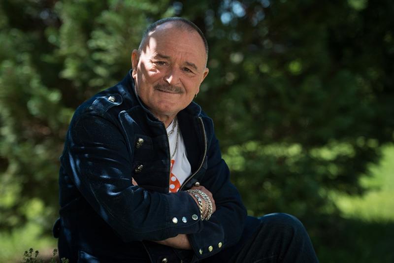 Vitályos Eszter éles pillantással mérte végig Nagy Ferót, majd határozottan kifejtette véleményét az ellenzékről, éles szavakkal bírálva azok lépéseit.